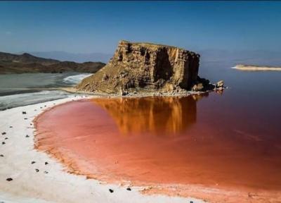 تراز دریاچه ارومیه 8 سانتی متر افزایش یافت